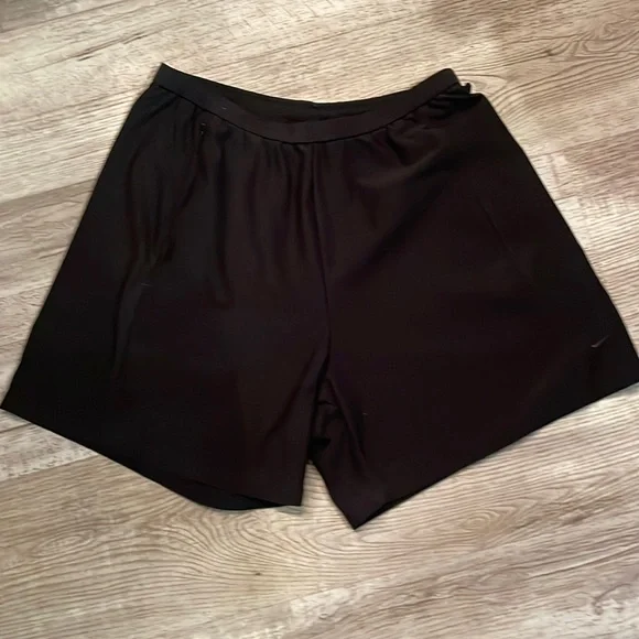 Black Nike shorts size small - Picture 1 of 5